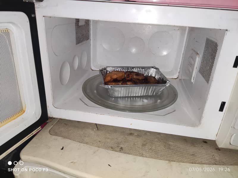 Dawlance Microwave 20L 2
