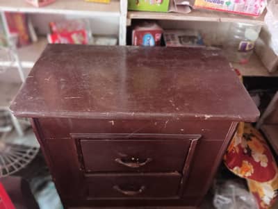 SIDE TABLE