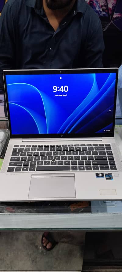 HP EliteBook 840 G8 Core i7 11th Gen 16GB/512GB SSD