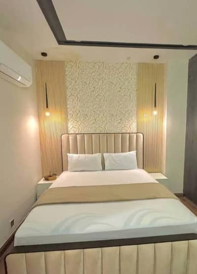 Daily basis and weekly basis, one bedroom fully furnished luxury apartments available for rent Gulberg greens Islamabad