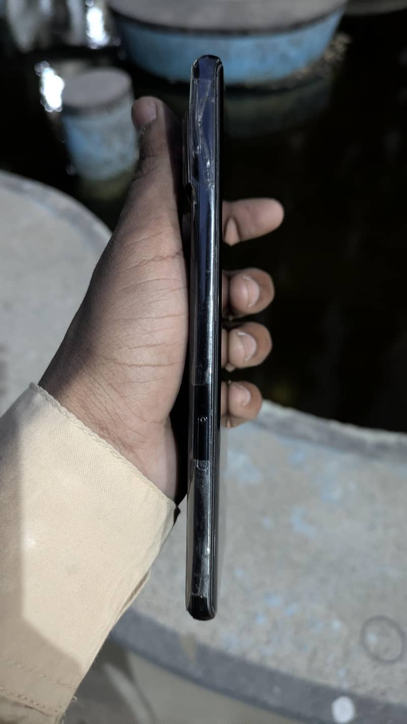 Google Pixel 7 pro 2