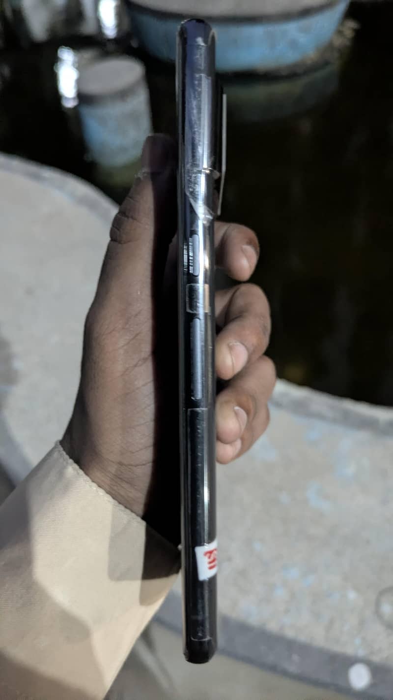 Google Pixel 7 pro 3