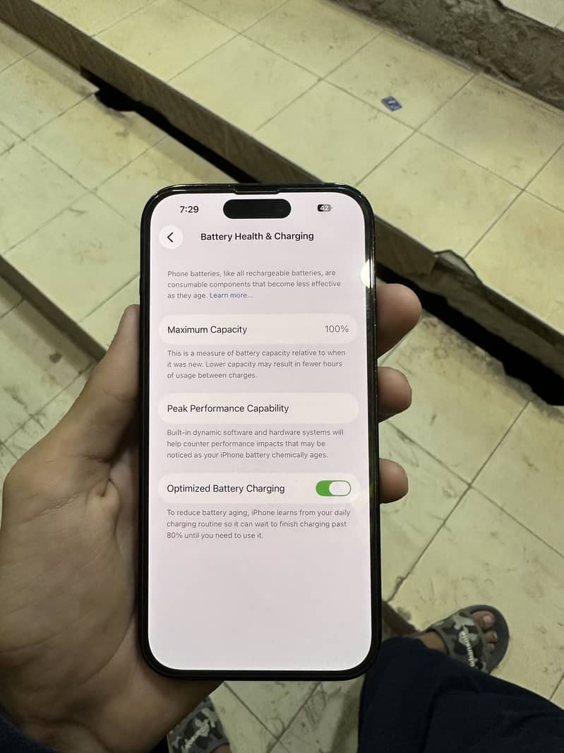 iPhone 14pro 4