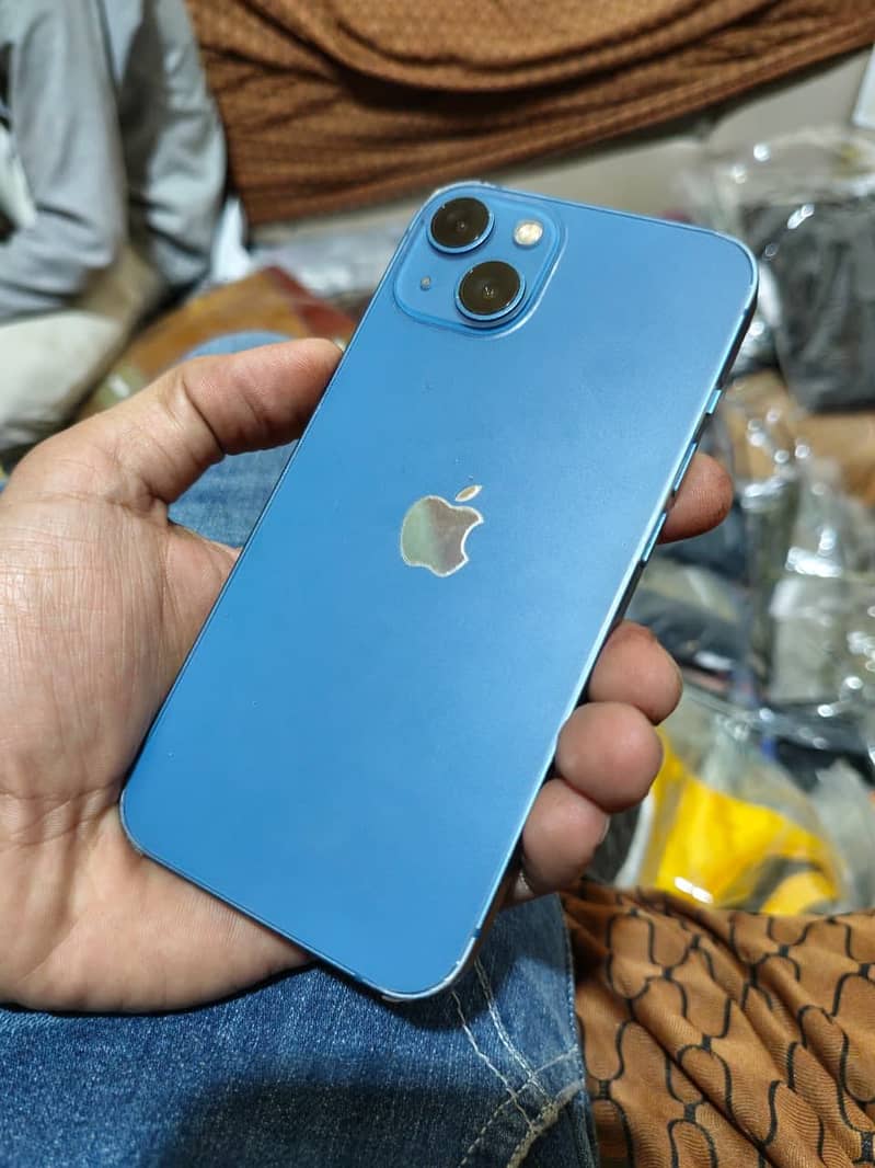 iPhone 13 1