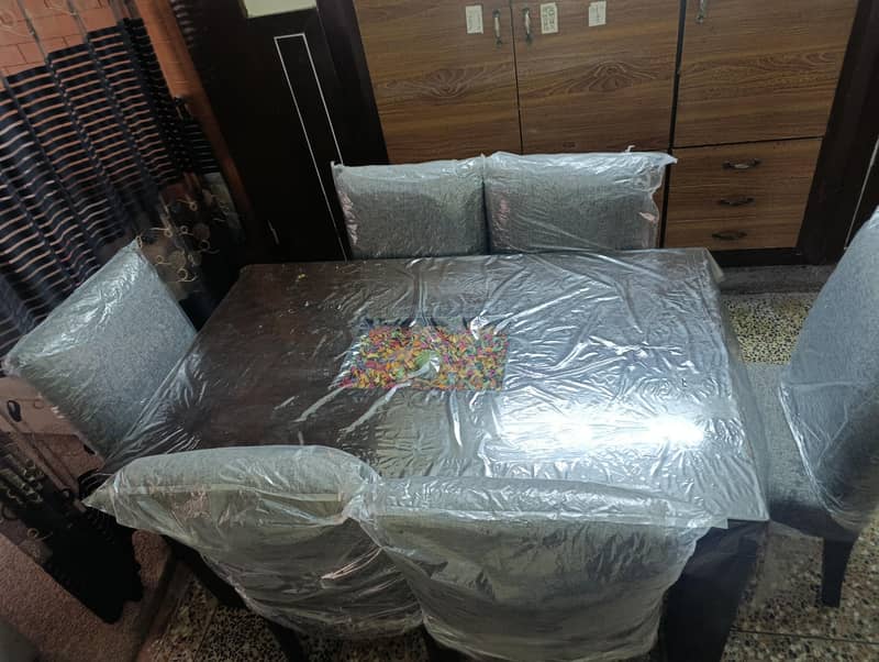 6 seater dining table 2