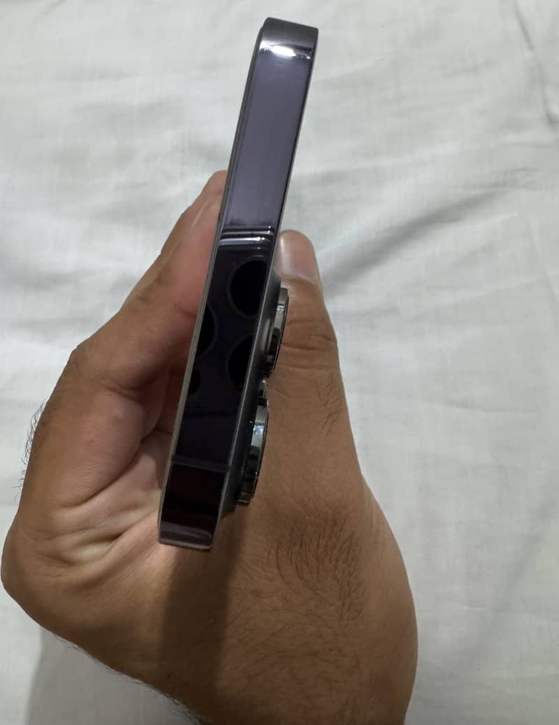 Iphone 14 pro max 6