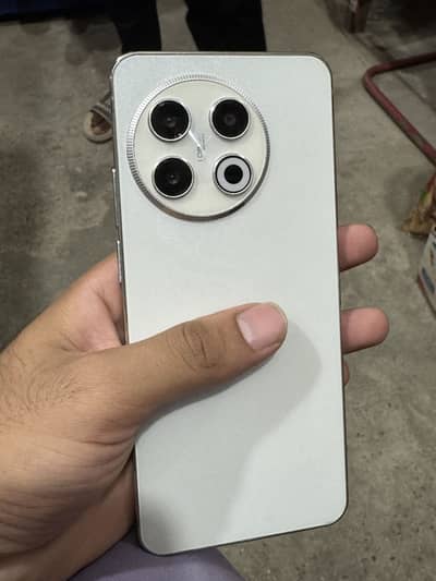 Tecno spark 30 pro