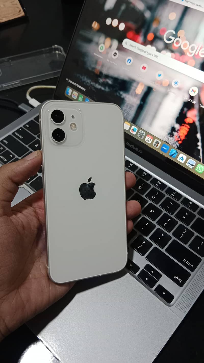 Iphone 12 0