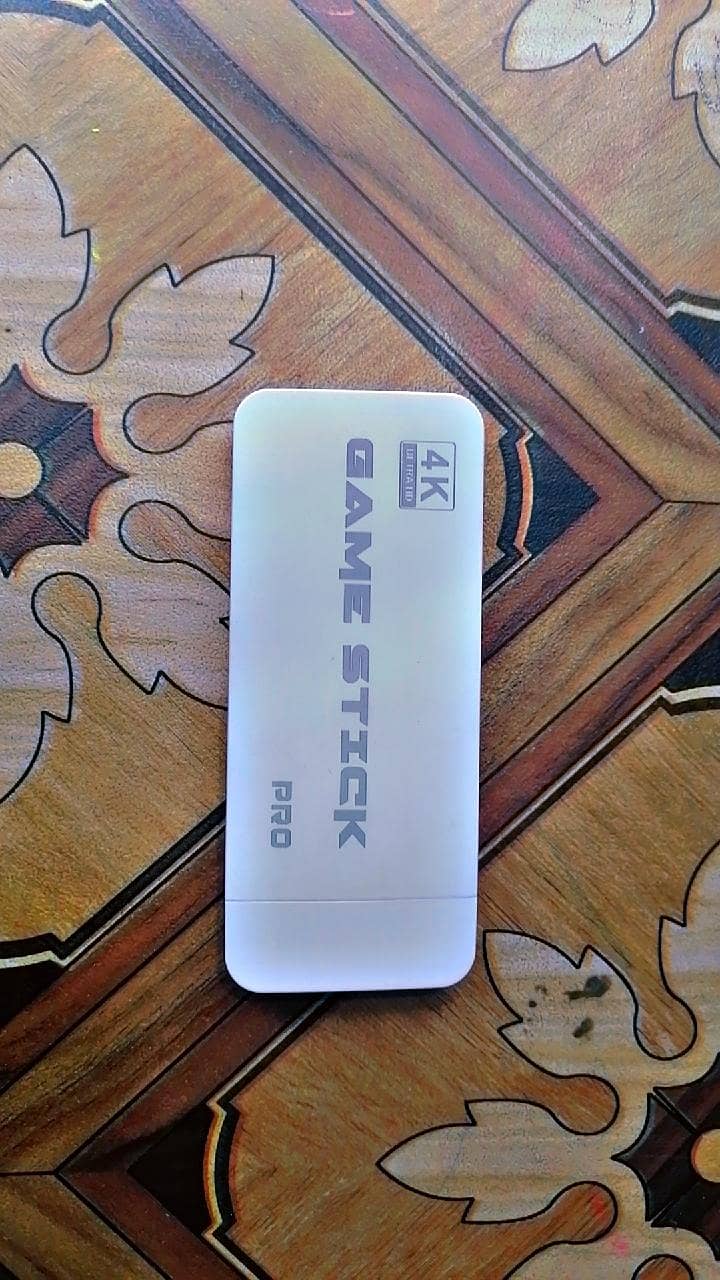 2.4g wireless controller gamestick 1
