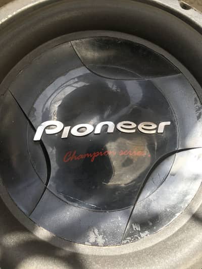 Pioneer TS-W308D4 Champion Series 12” Subwoofer