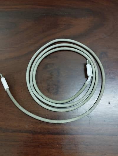 Apple iphone 15/16/17 promax genuine/original charging cable