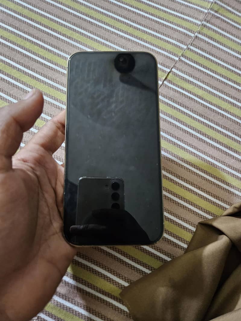 iphone 14 pro max 3