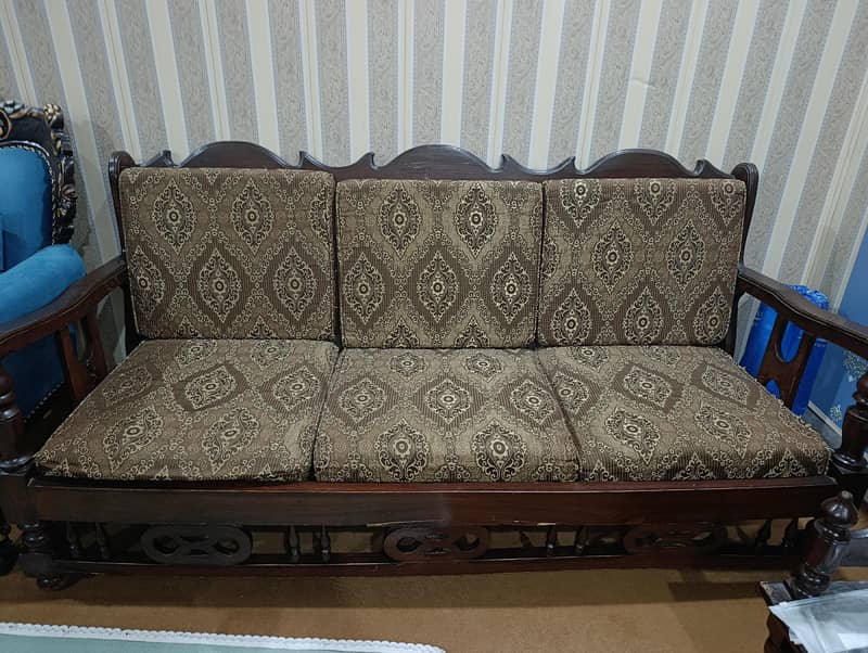 5 Seater Sofa Set 0