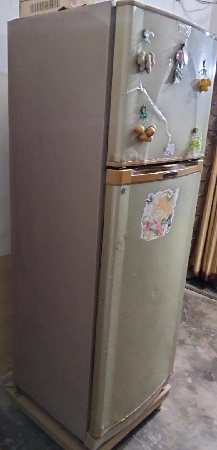 refrigerator 1