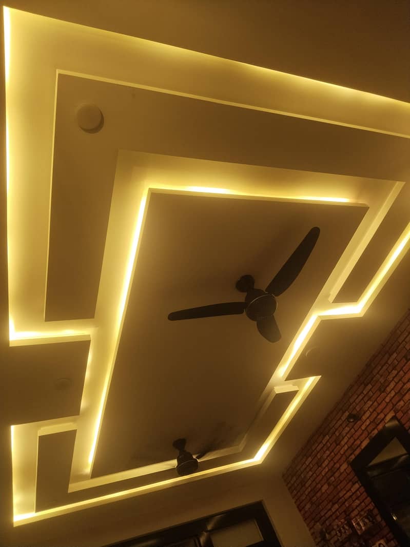 Men saloon 5