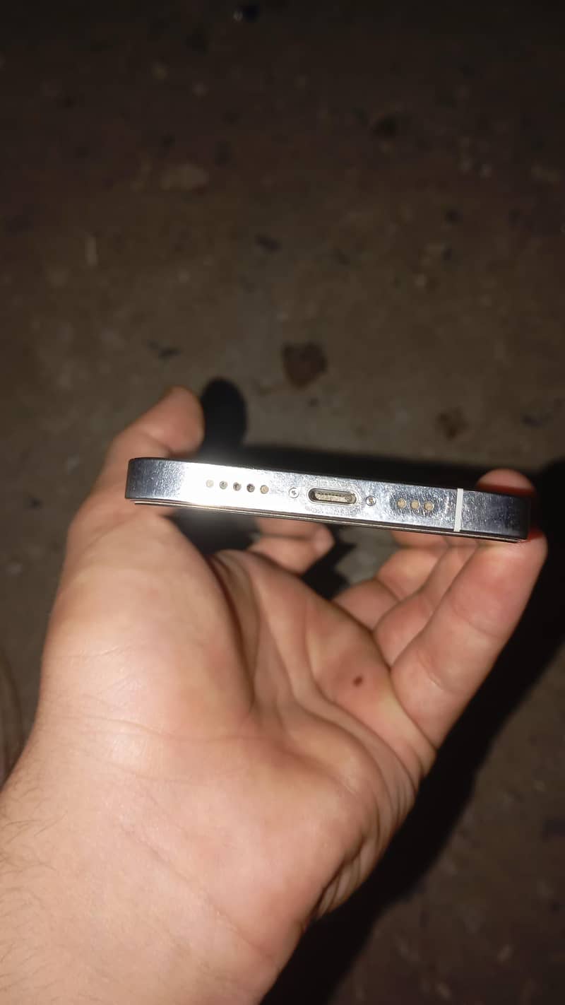 iphone 12 pro 3