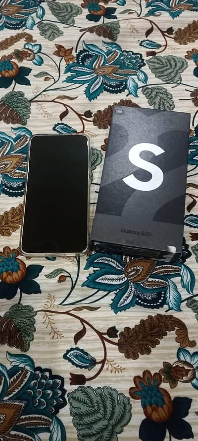 Samsung Galaxy S22 Plus 5G (8GB/128GB) | With Box | Original Condition