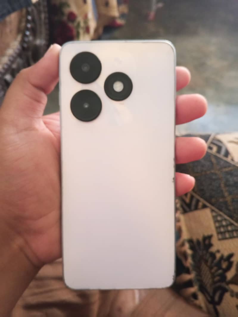 tecno 5