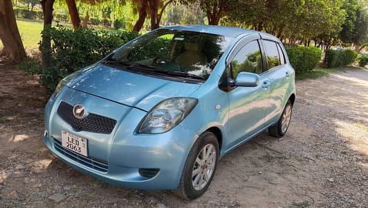 vitz car