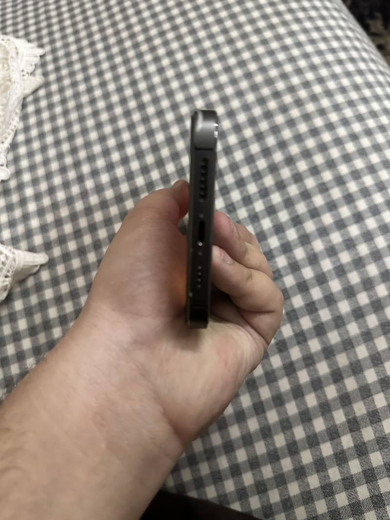 13 Pro Max 5