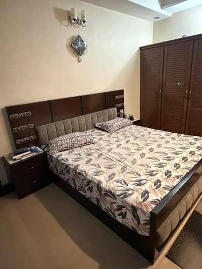 Bed set solid wood work almost new