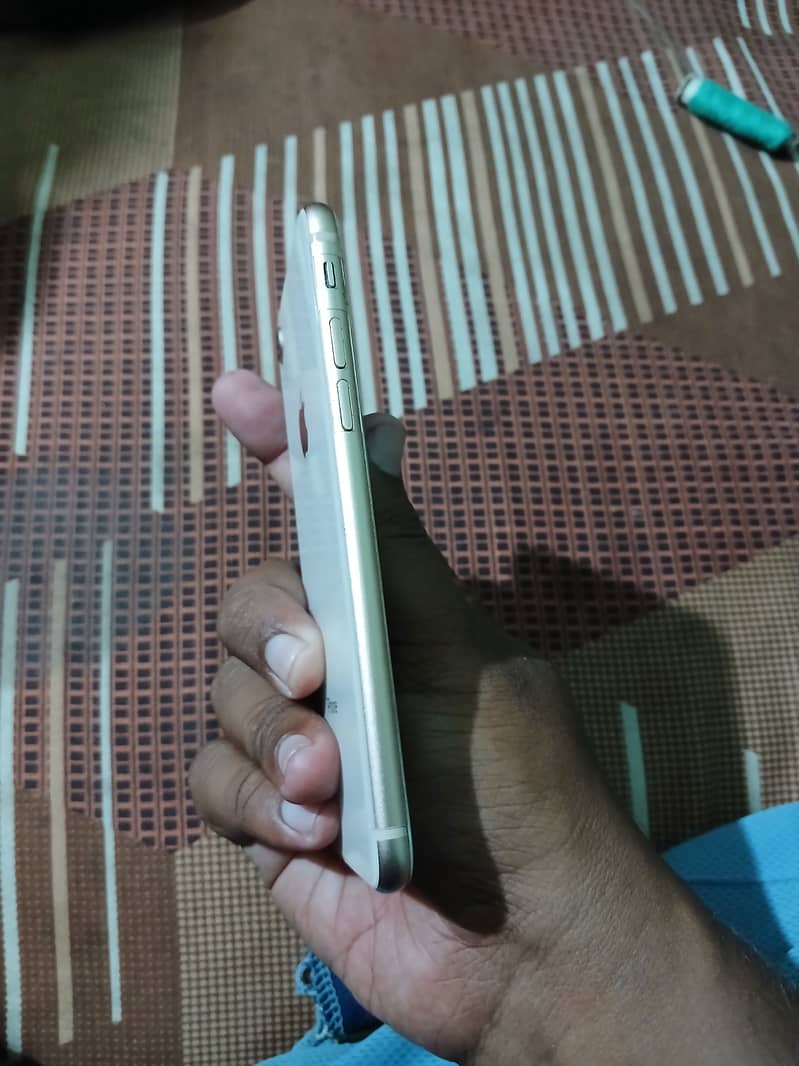 Apple iPhone 8 2