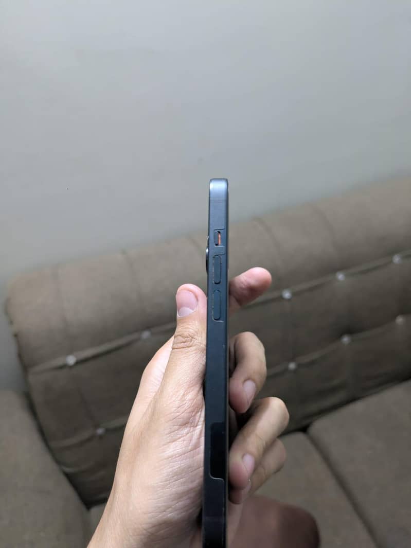 iPhone 14 1