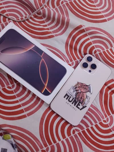 All ok 10|10 condition phone ha full box ha 98 Health ha 240 cycles