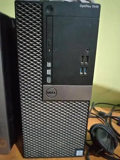 Dell Optilex 7040 Core i7 – 6700 @3.4GHz 6th Generation