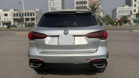 Mg hs PHEV for sale like new