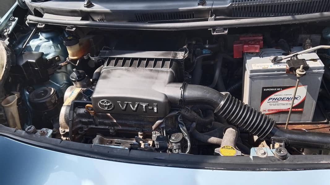 vitz car 11