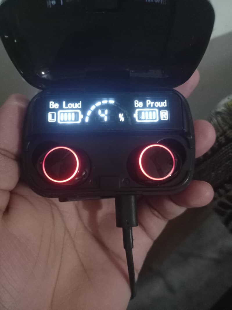 Earbuds 1