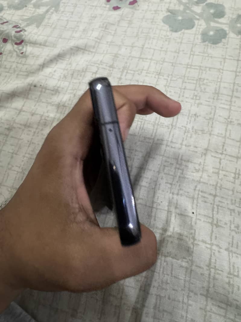 Samsung s22 3