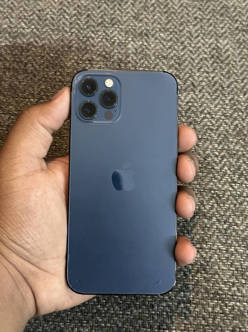 iPhone 12 Pro 1