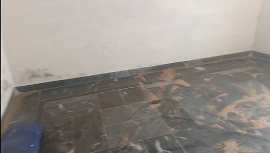 4 Marla double story building/ warehouse/ office on rent located next to 200ft LDA City road near new defence road and Ferozepur road gajjumate Lahore