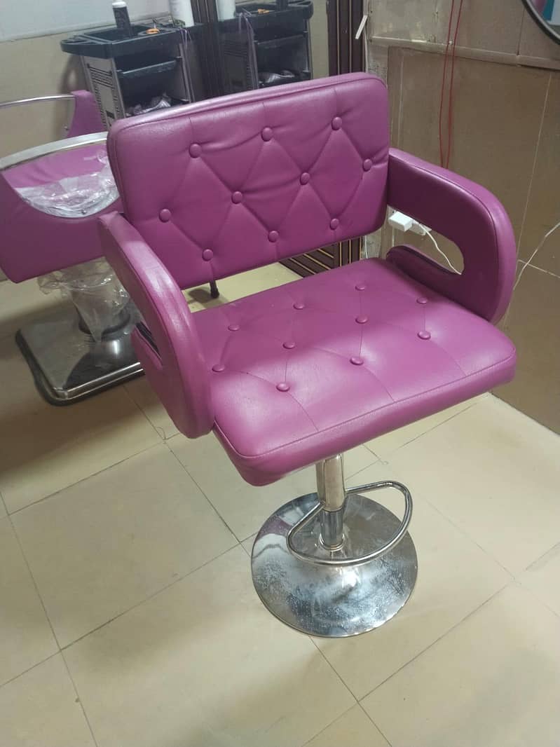 saloon setup 4