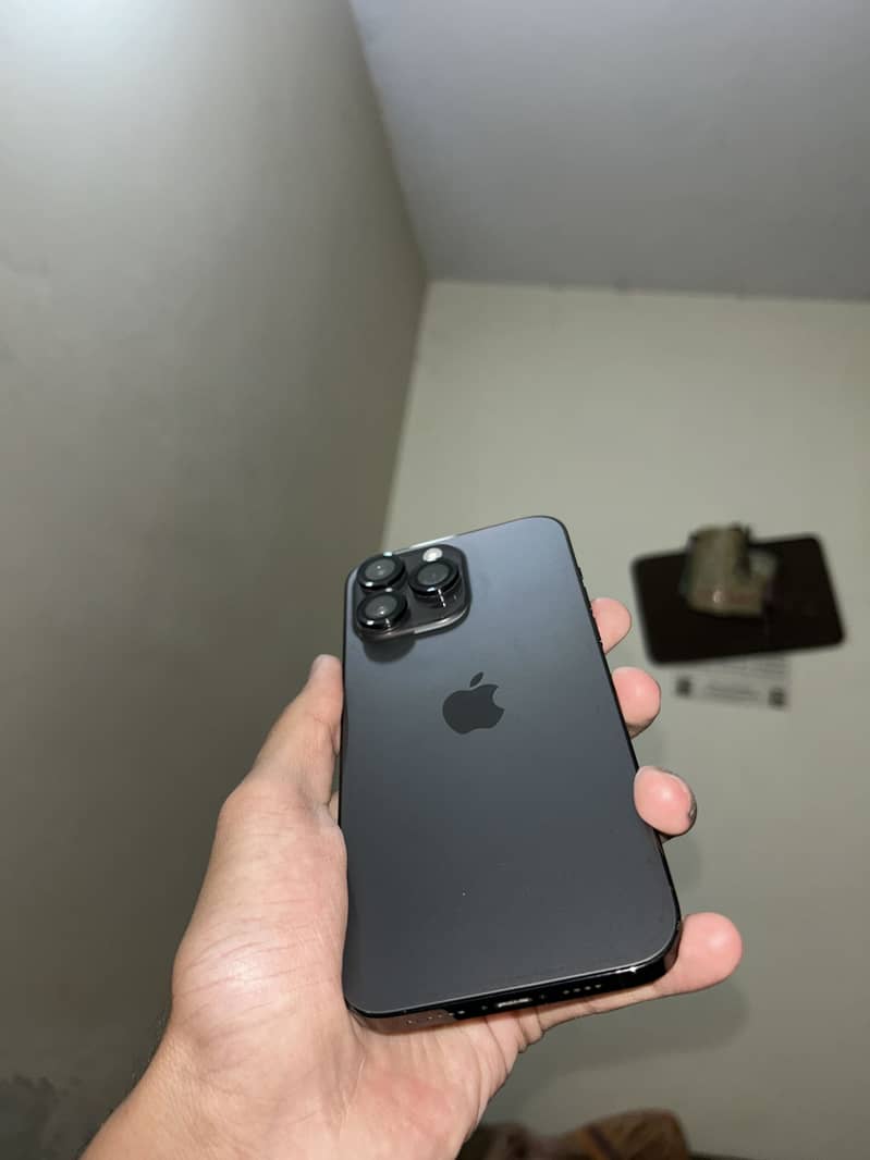 Iphone 14 pro max 8