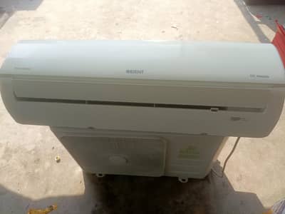 Orient 1.5 ton inverter Ac for  sale