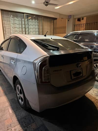 Toyota Prius 2015 imported for sale in best condition