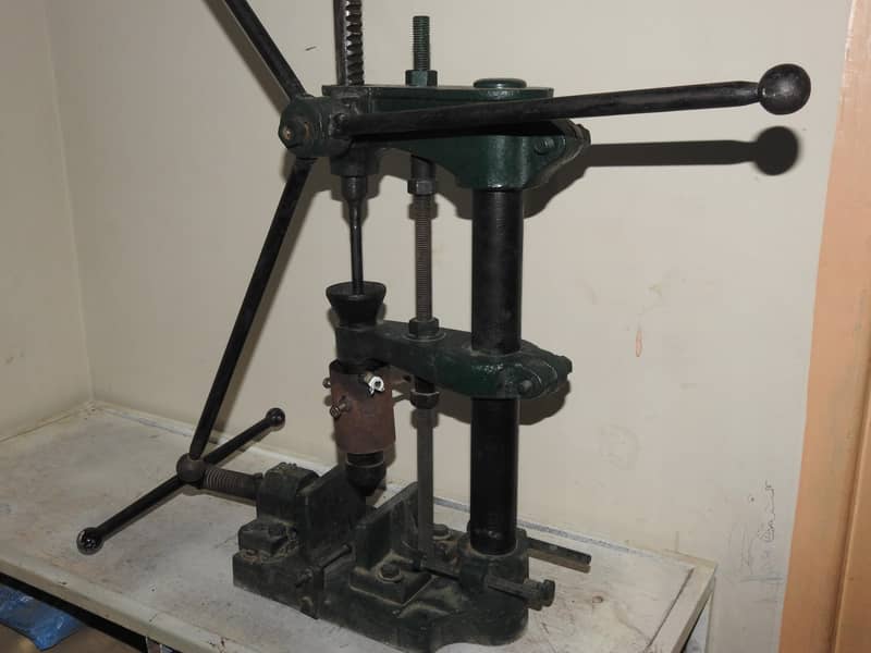 data cable molding machine semi Auto 7