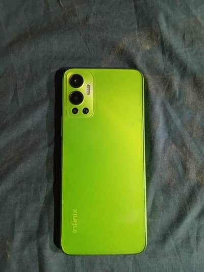 Infinix Hot 12