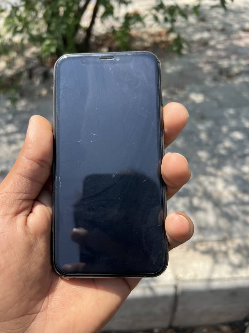 iPhone 11 pro 1