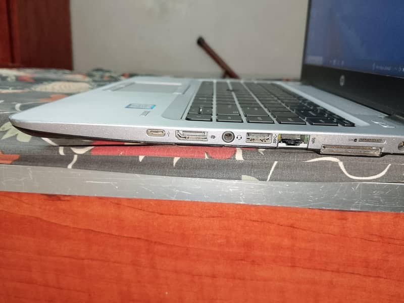 HP Laptop Eitebook 14