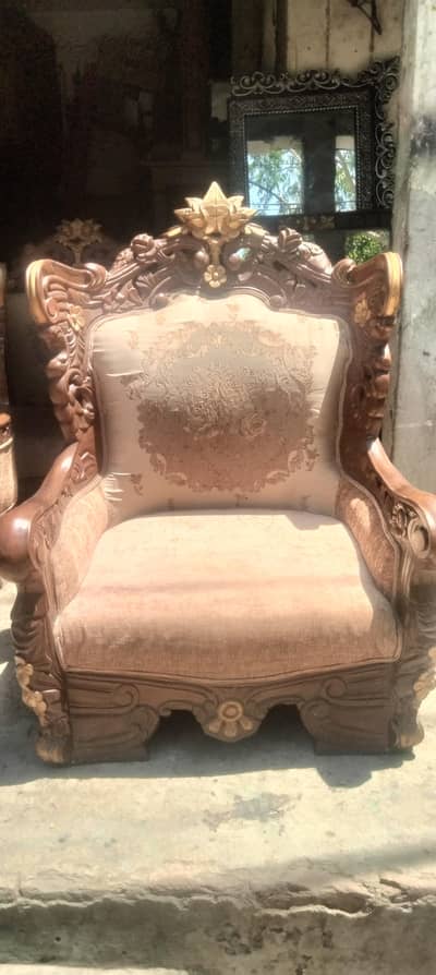 Royal sofa set with tables