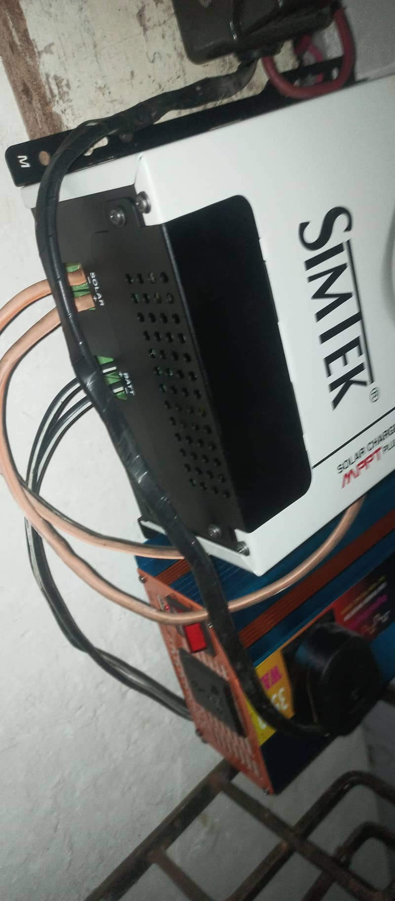 solar battery controller 1