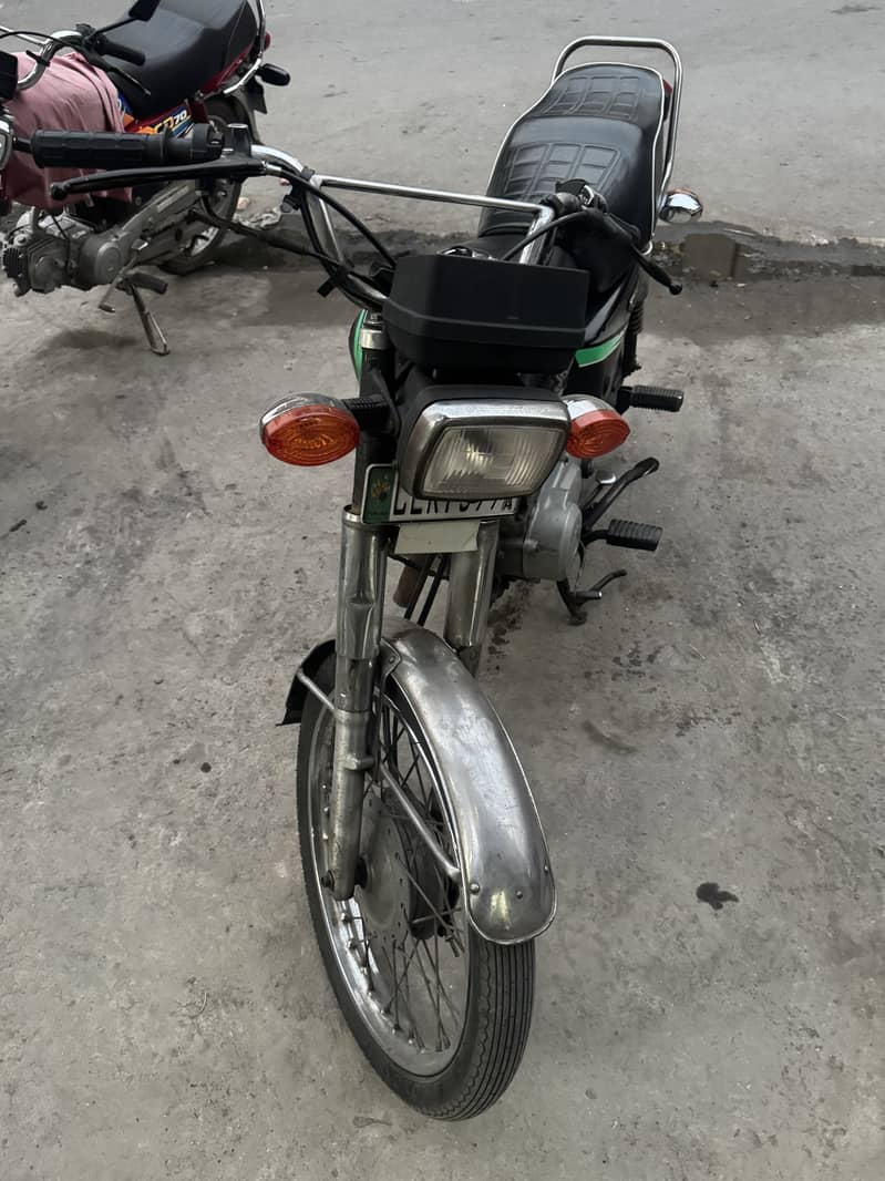 CG 125 2