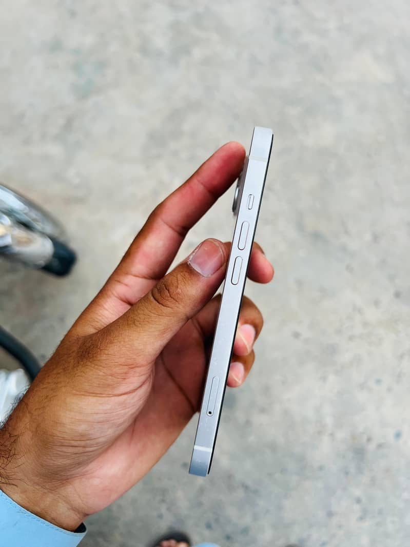 iphone 13 3