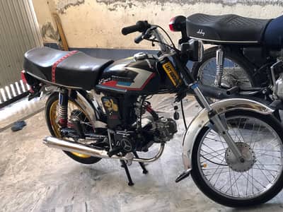ANTIQUE BIKE