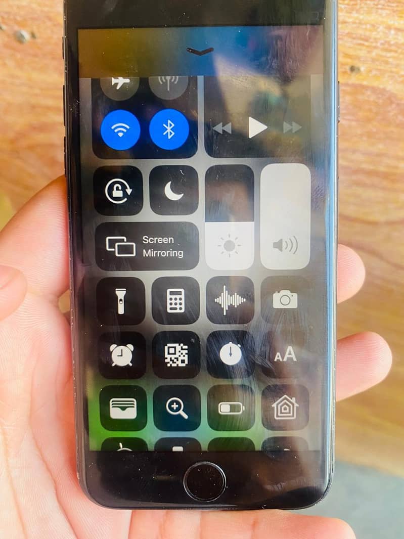 iPhone 7 1