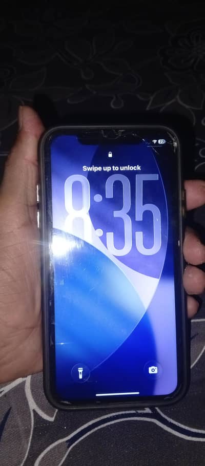 Iphone 11 non pta  10/9 bettry health 89 original all phiine